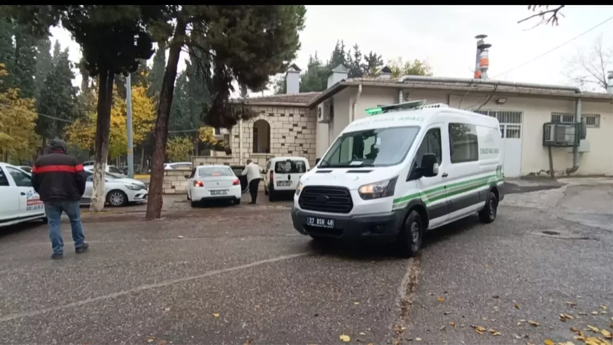 Gaziantep’te tartıştığı eşini silahla öldüren koca intihar girişiminde bulundu