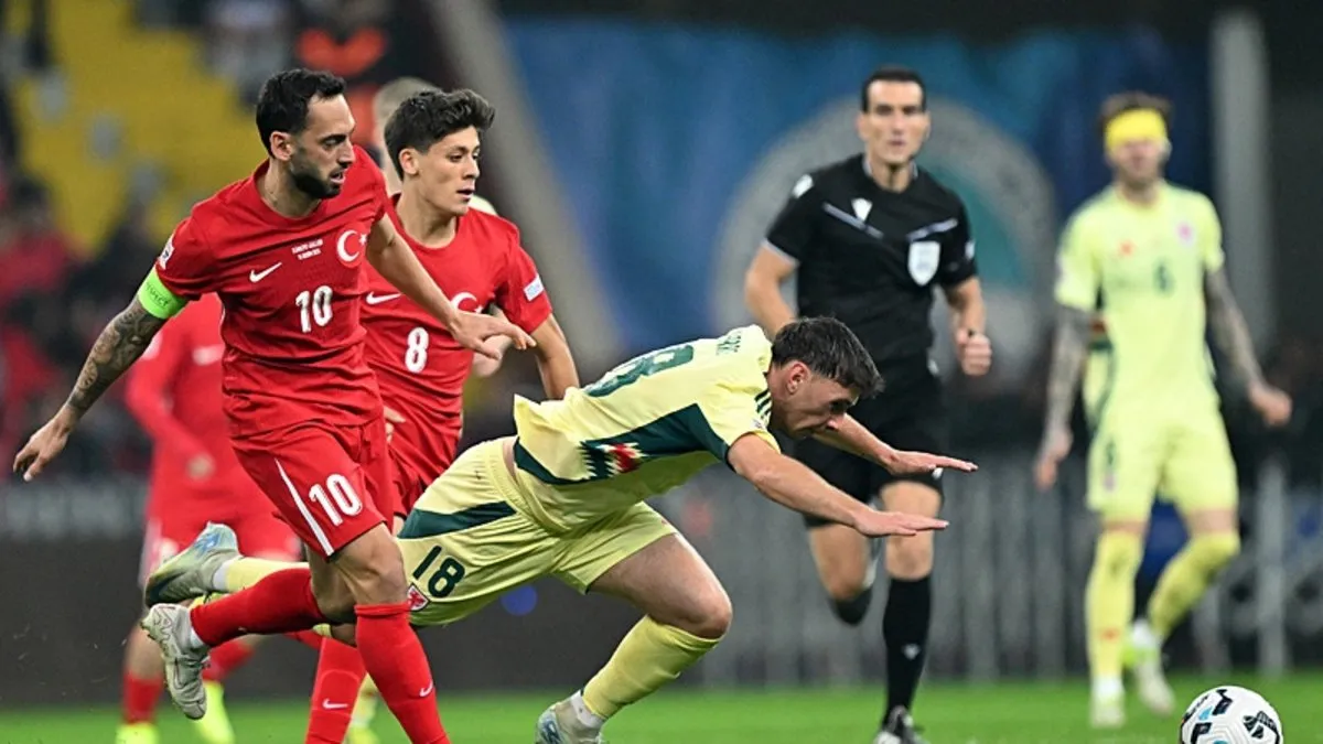 Hakan Çalhanoğlu’ndan sakatlık açıklaması!