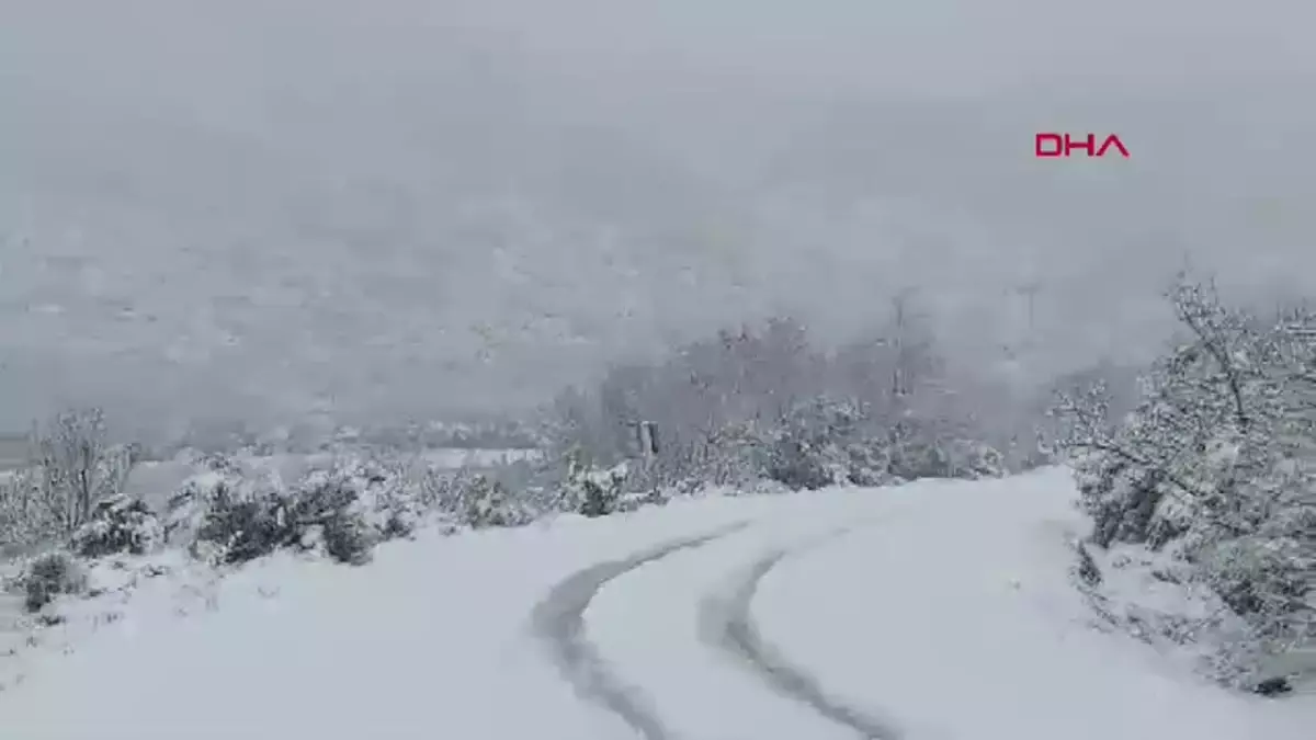 Çanakkale’nin Yenice İlçesinde Kar Yağışı Etkili Oldu