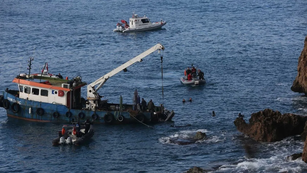 Ekipler 6 gündür üniversiteli Engin’i Akdeniz’in soğuk sularında arıyor