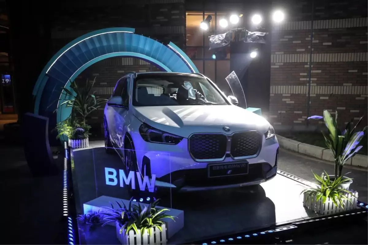 BMW, 2024’te Çin’e 400.000 Yeni Enerjili Araç Gönderecek