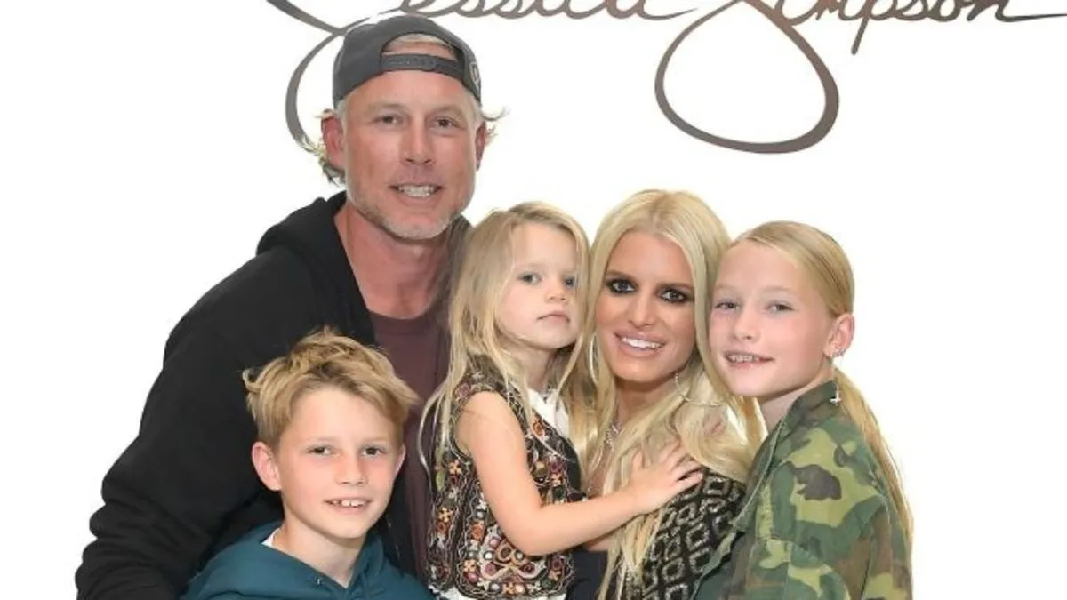 Jessica Simpson ve Eric Johnson 10 yıllık evliliklerini sona erdirdi!