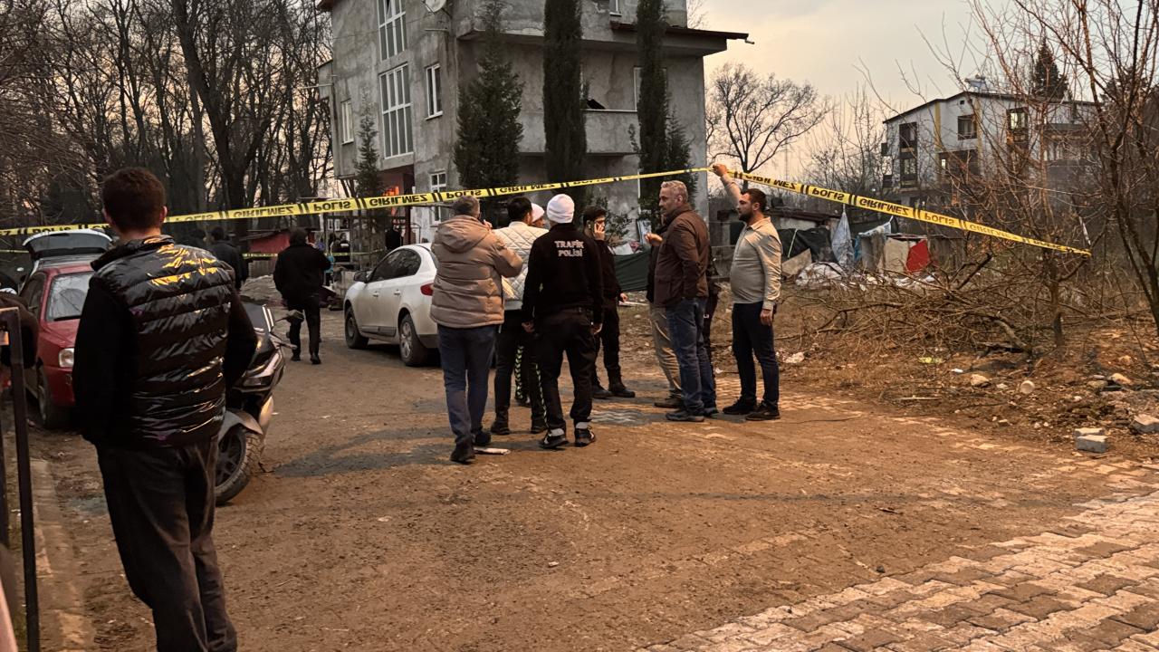 Kocaeli’nde polis ekibine saldırı